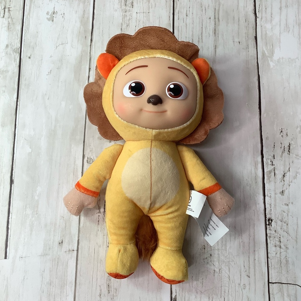 Jazwares * CoCoMelon ~ JJ Lion CoCoMelon Plush Doll 7”